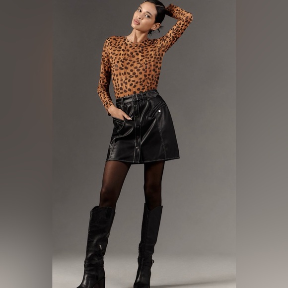 Porridge Kona Mock-Neck Top - Picture 3 of 11